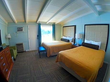 Family room with River View