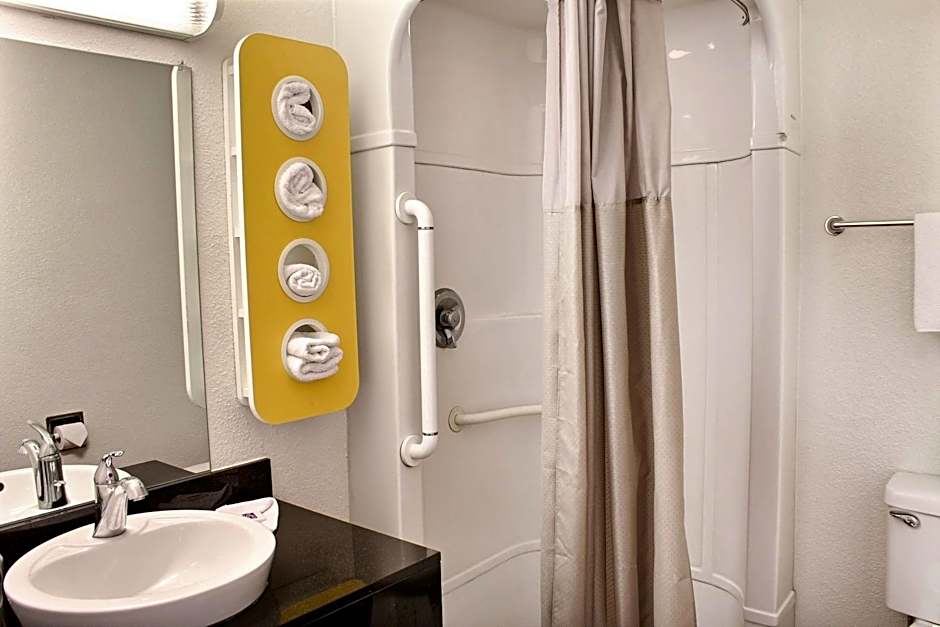 Motel 6-Atascadero, CA