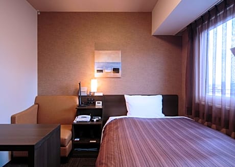 Standard Single Room - Smoking