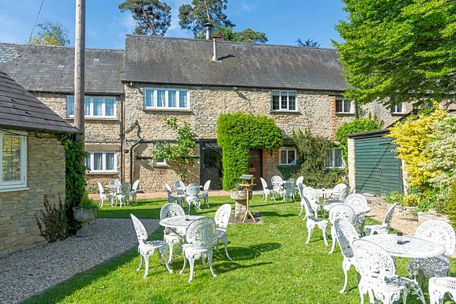 Jersey Arms Hotel Bicester
