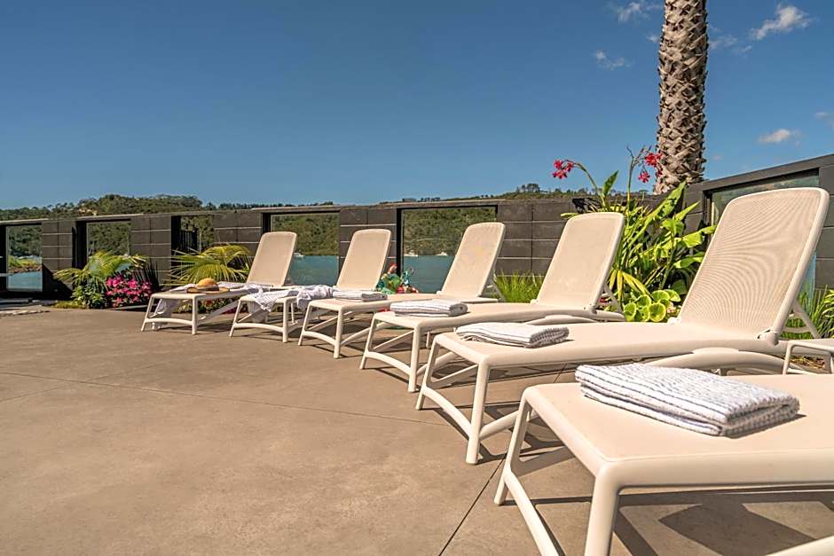 Oceans 88 Whitianga Coastal Suites