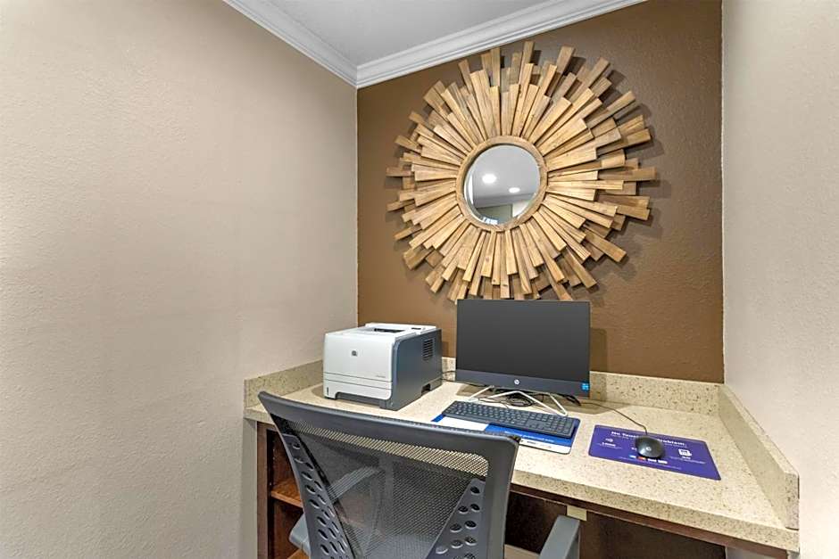 SureStay by Best Western Lakeview