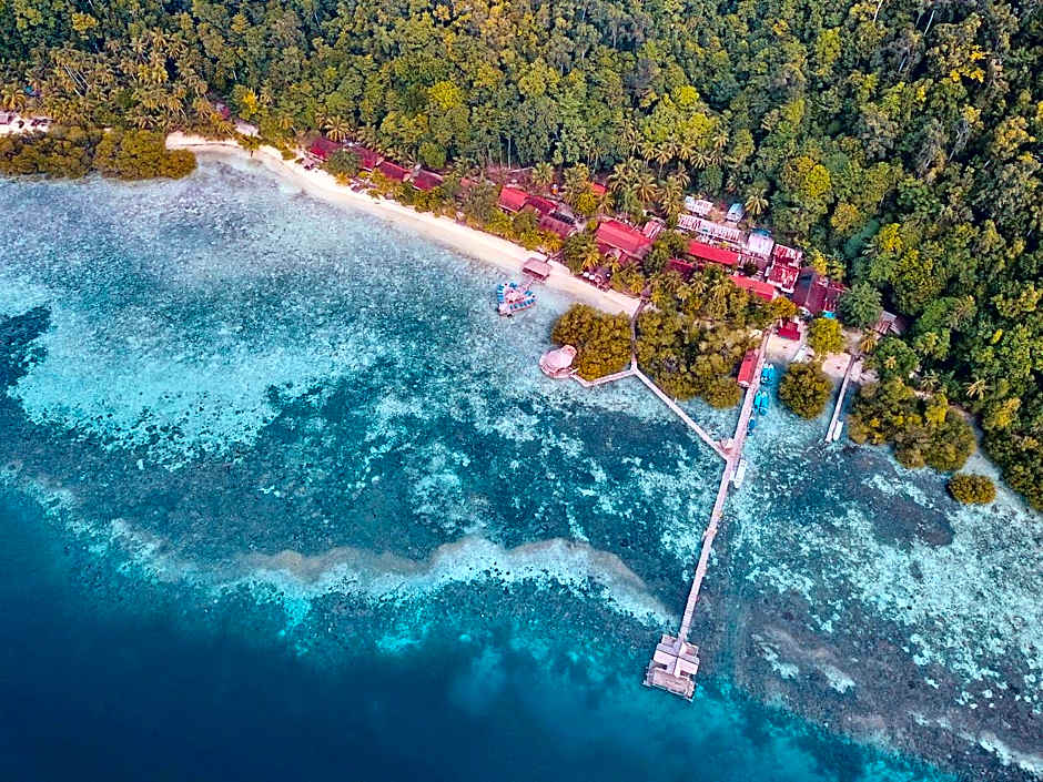 Raja Ampat Dive Lodge