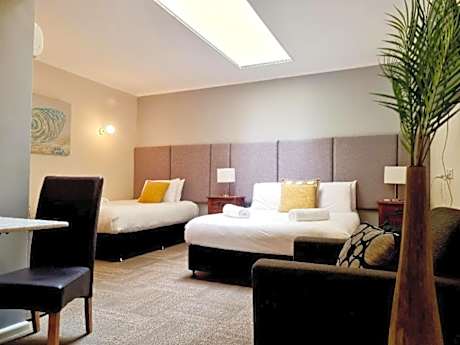 Family Room (No Windows)