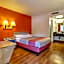 Super 8 by Wyndham Santa Rosa North