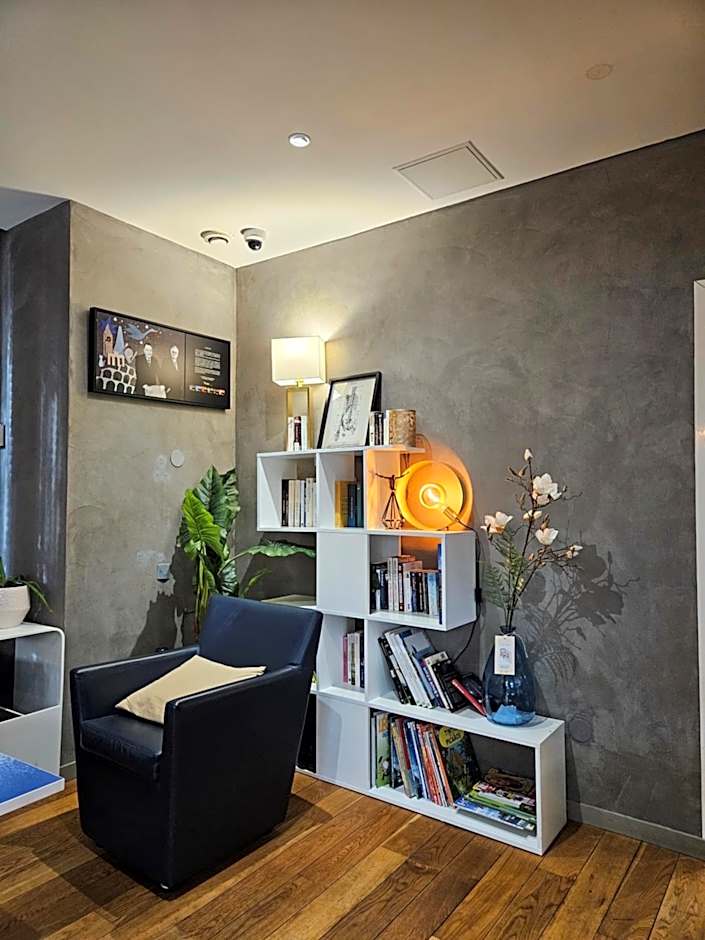 Ibis Styles Paris Tolbiac Bibliotheque