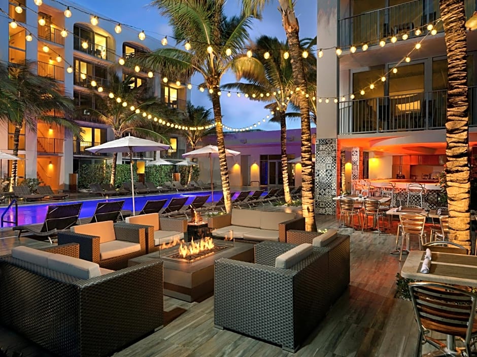 Costa D'Este Beach Resort
