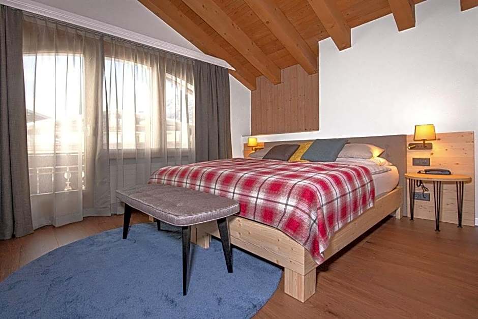 Hotel Simi