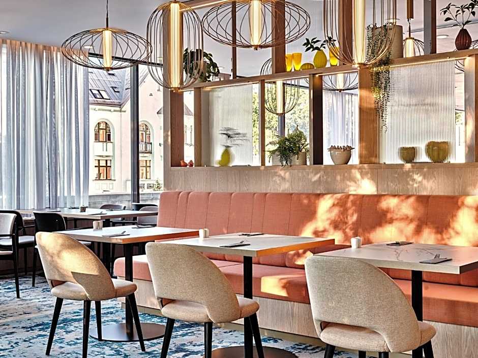 Crowne Plaza Bratislava By IHG