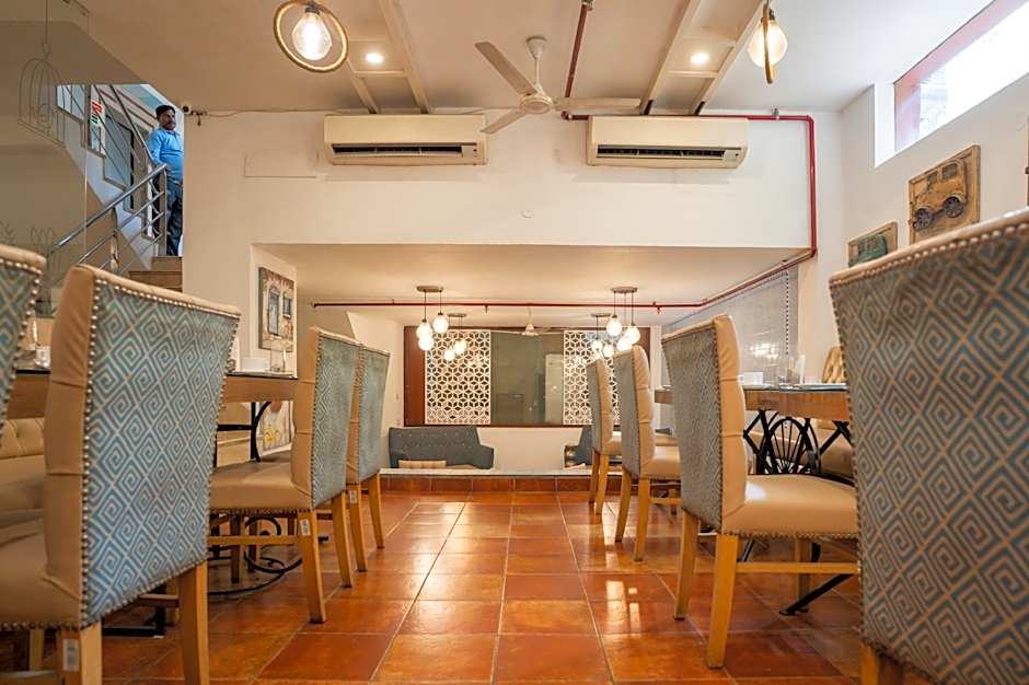 Ahuja Residency-DLF Phase II