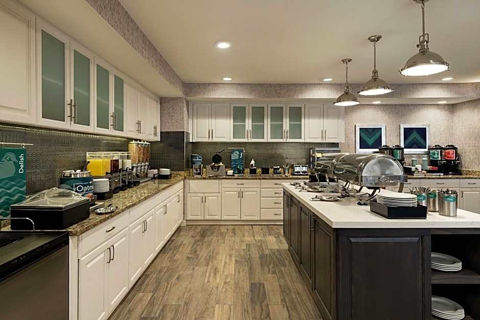 Homewood Suites By Hilton Erie