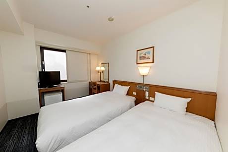 Twin Room - Non-Smoking