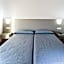 Hostal Drassanes