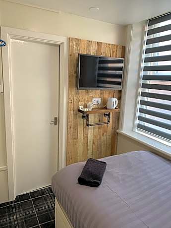 Standard-Double room-Ensuite