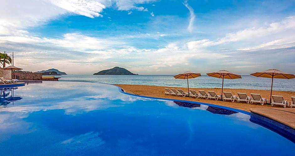 Park Royal Beach Mazatlan