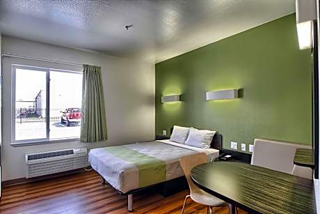 Quadruple Room - Disability Access - Non-Smoking