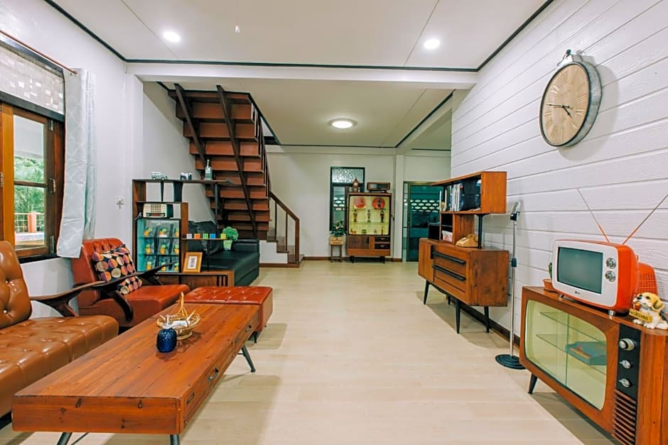 Banya BnB ที่พักบ้านย่าบีแอนด์บี เมืองประจวบฯ