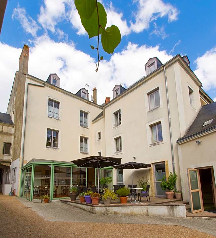 Logis Hôtel Le Vert Galant