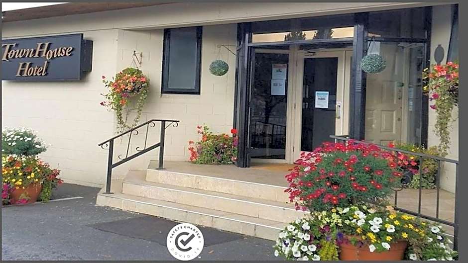 The Town House Hotel