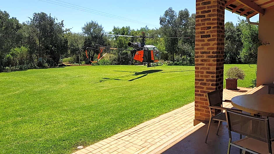 Esther's Country Lodge