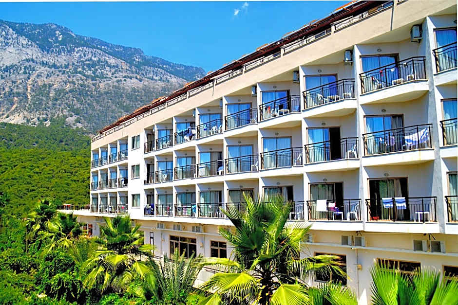 Photo 1 of 48 of Magic Sun Hotel