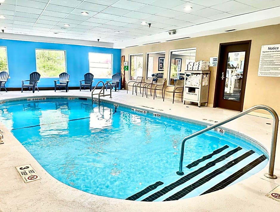 Holiday Inn Express and Suites Meriden By IHG