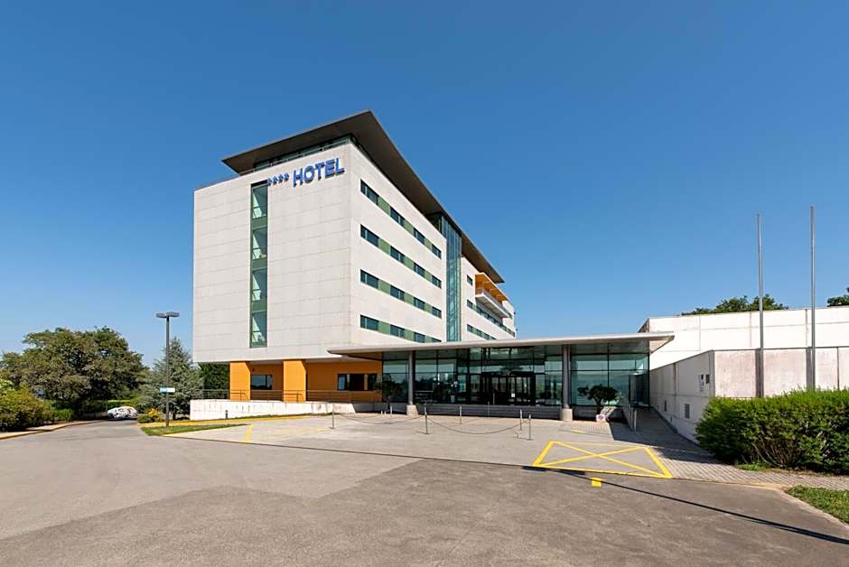 Photo 1 of 50 of Exe Vía Argentum