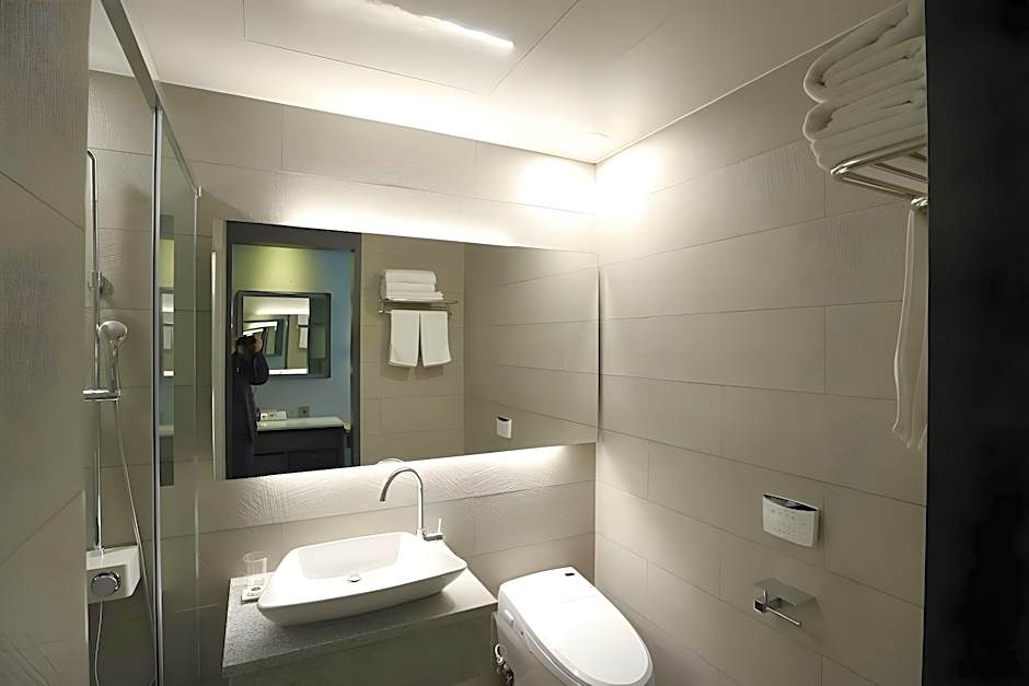 The Hong C Hotel