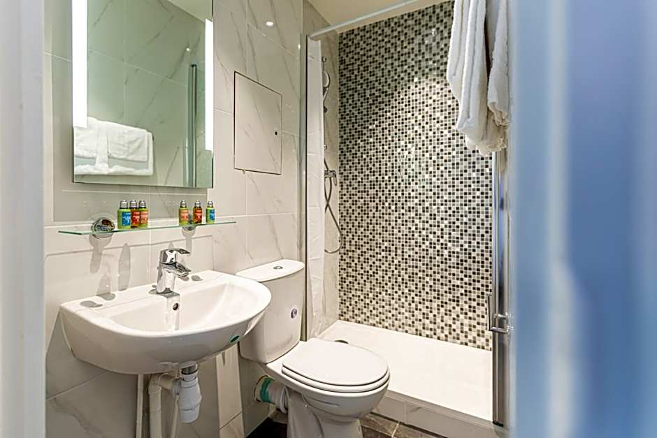 Hotel at Gare du Nord