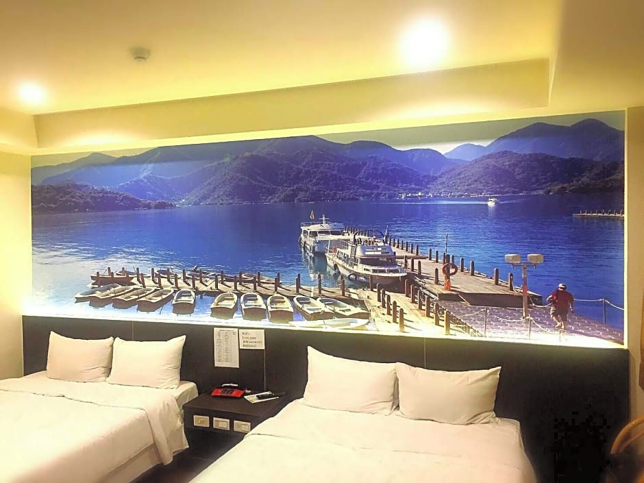 Lotus Yuan Business Hotel