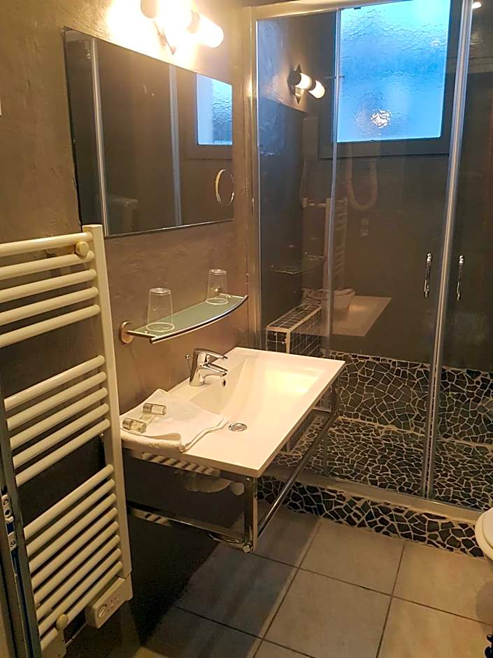 Logis Les Charmettes