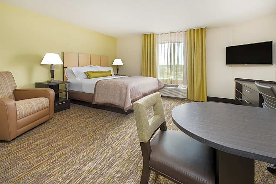 Candlewood Suites Columbia Hwy 63 & I-70 By IHG
