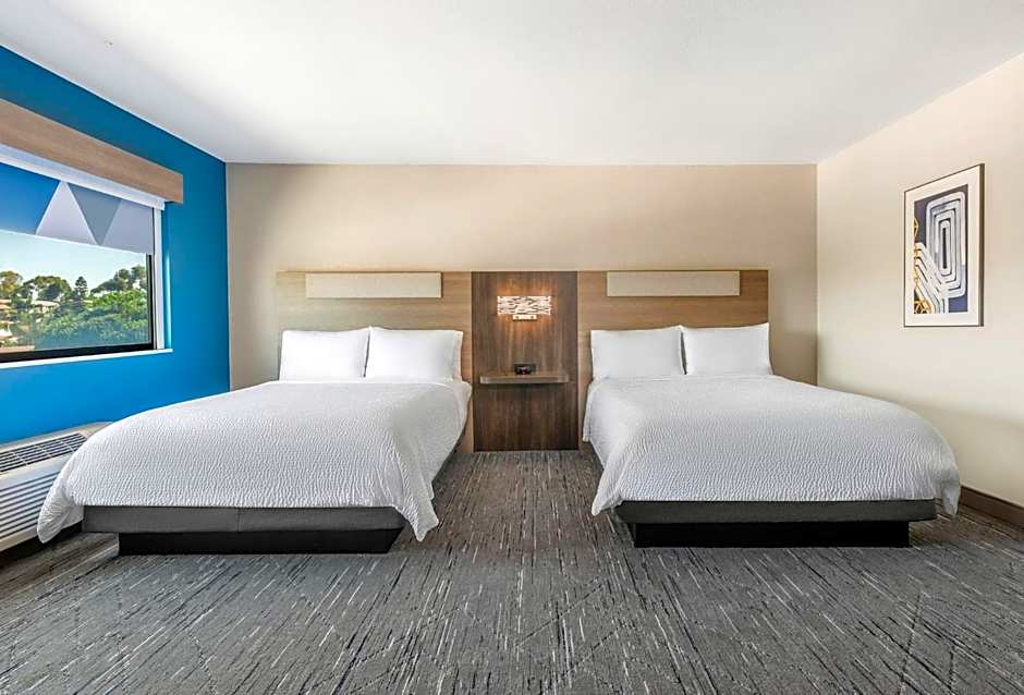 Holiday Inn Express San Diego South - National City By IHG