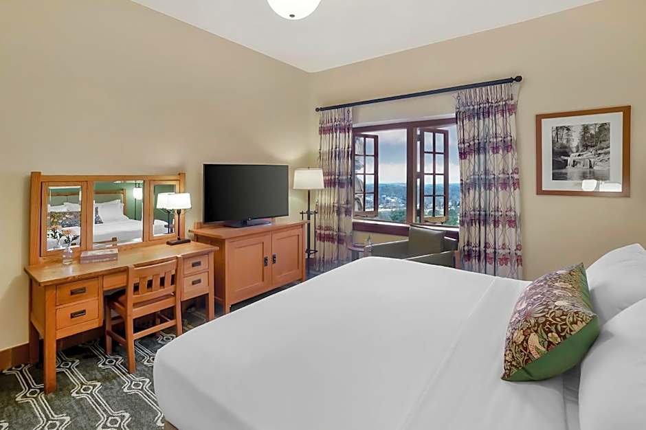The Omni Grove Park Inn & Spa