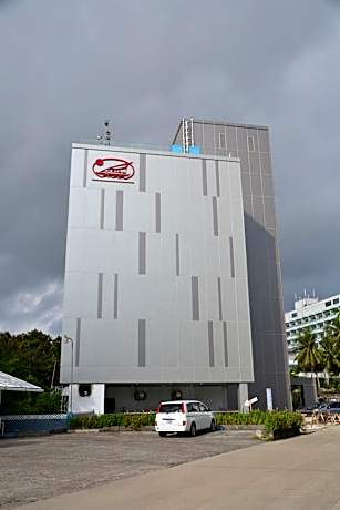 West Plaza Hotel at Lebuu Street