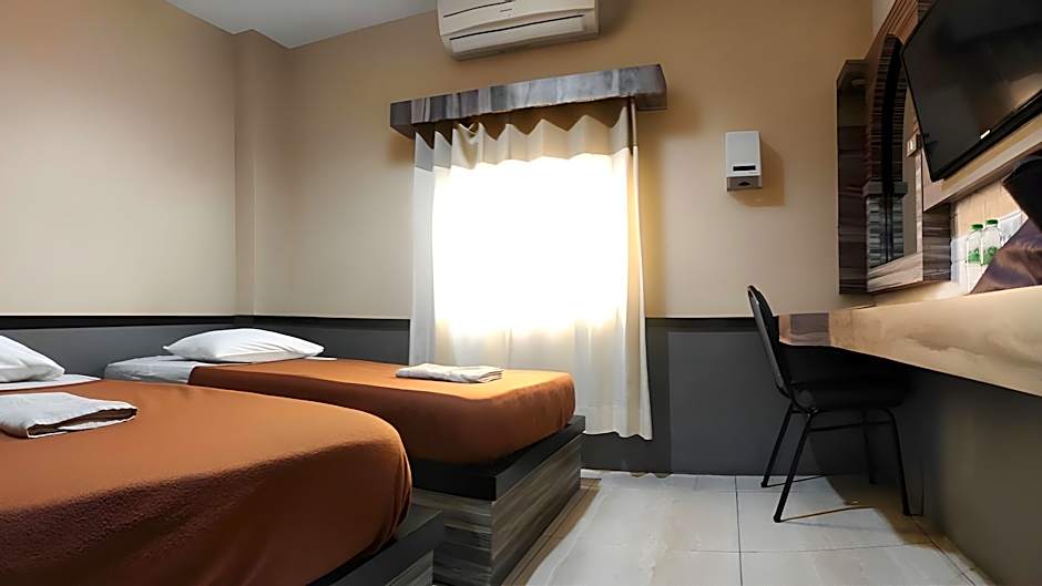 Hotel Syariah Larismanis