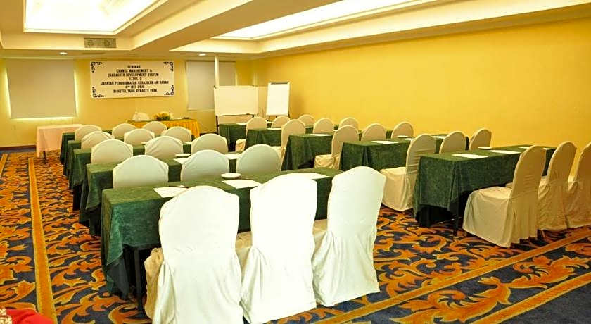 Tang Dynasty Park Hotel