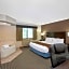 AmericInn by Wyndham Lincoln North
