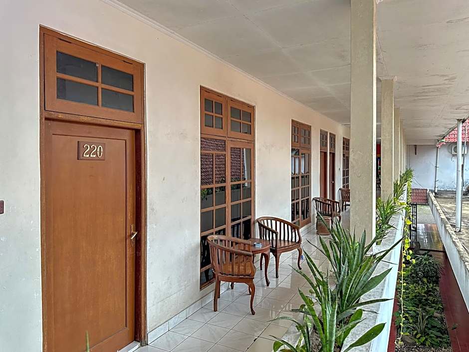 Hotel Dewi Sri Prawirotaman RedPartner