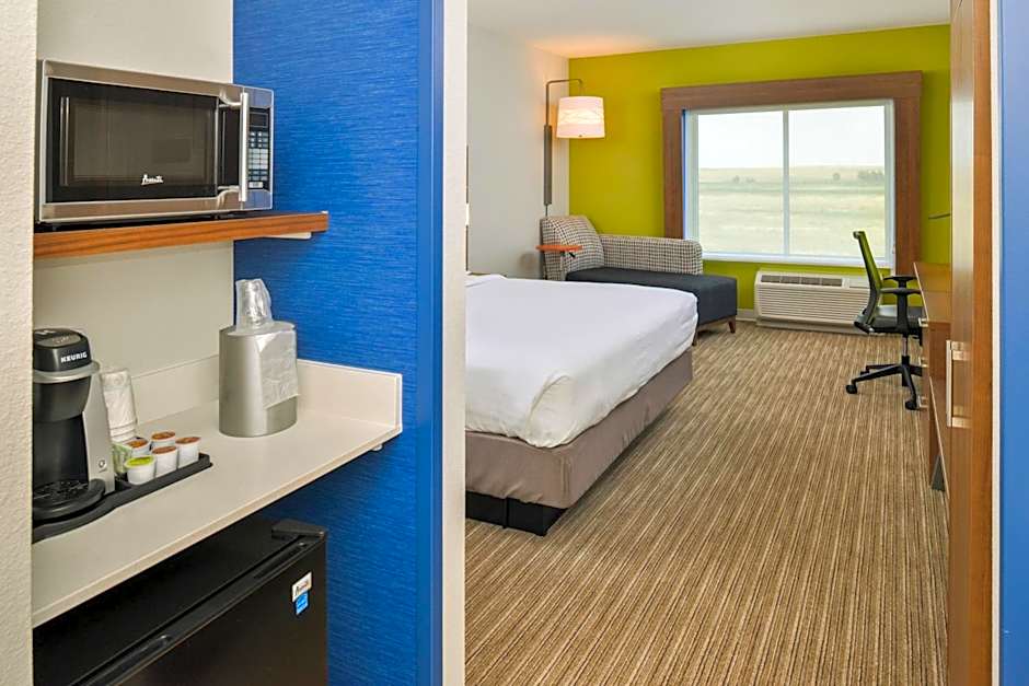 Holiday Inn Express & Suites - Chadron By IHG