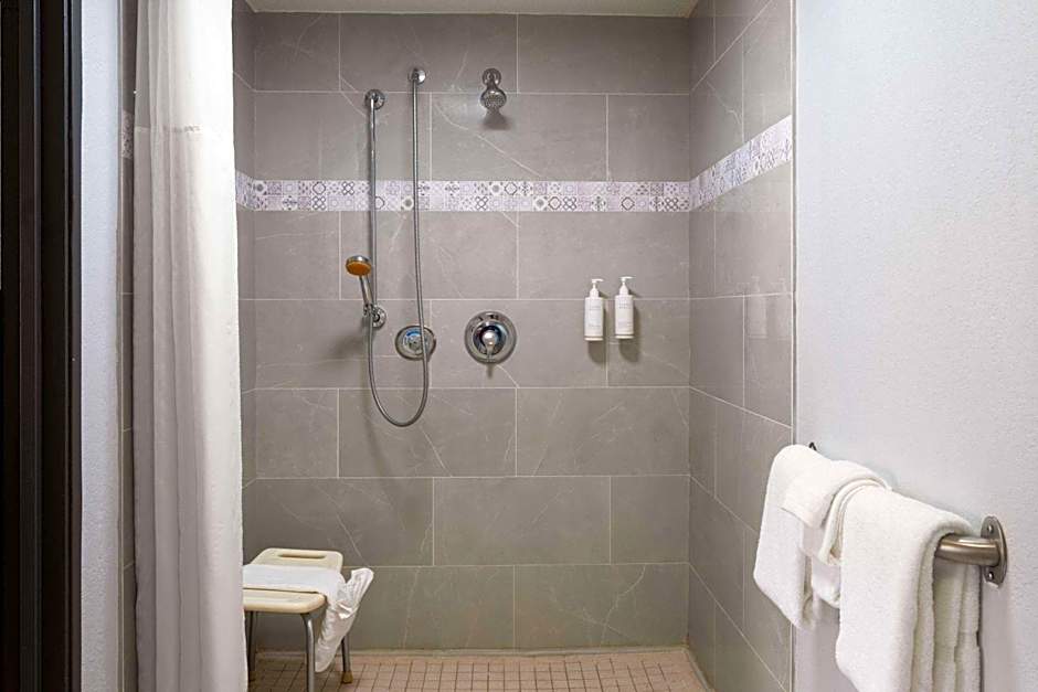 Days Inn by Wyndham Columbus Worthington