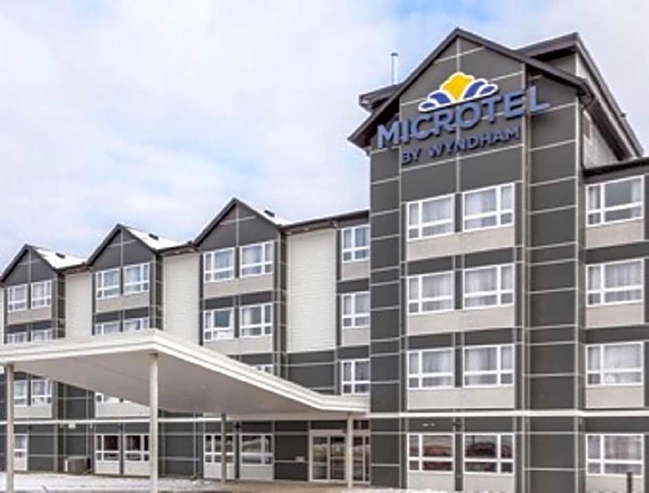 Microtel Inn & Suites by Wyndham Sudbury