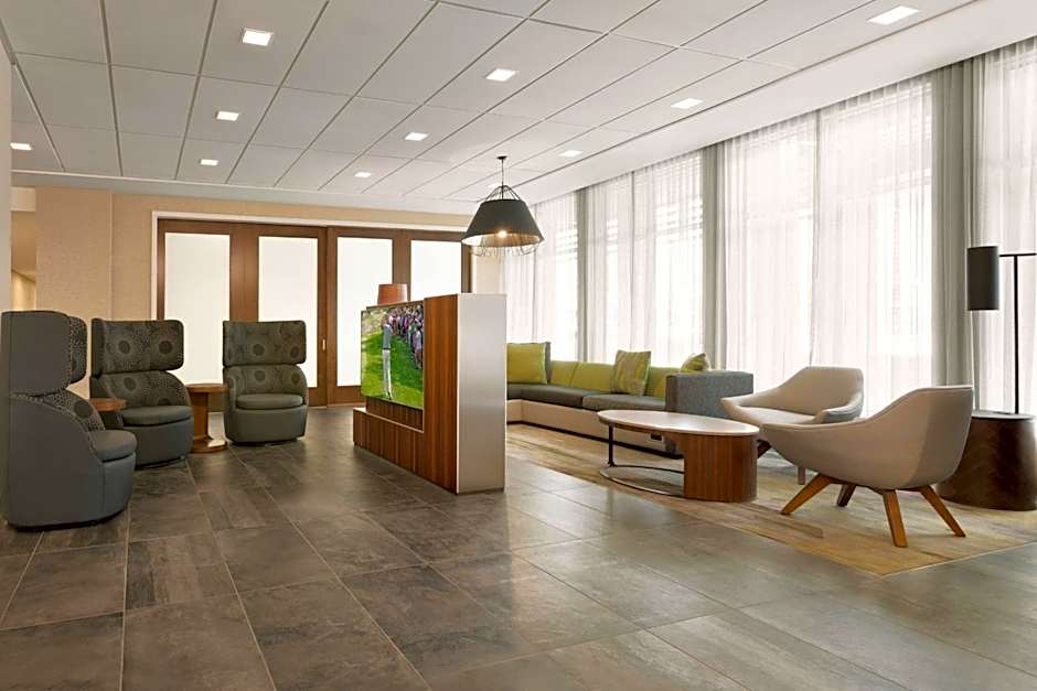 Courtyard by Marriott St Paul Woodbury