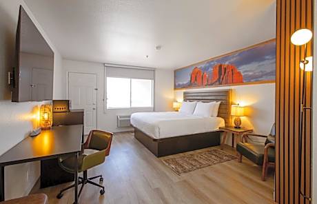 King Room - Pool View