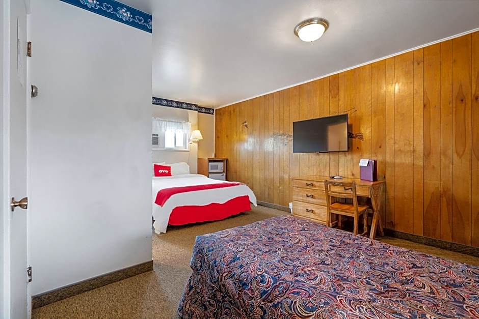 OYO Silver Spur Burns Hwy 20