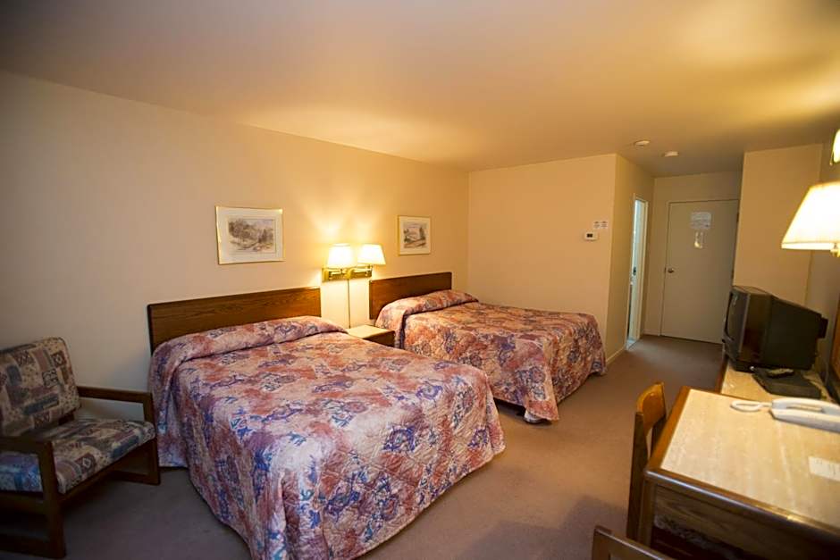 Photo 1 of 7 of 2 Double Beds