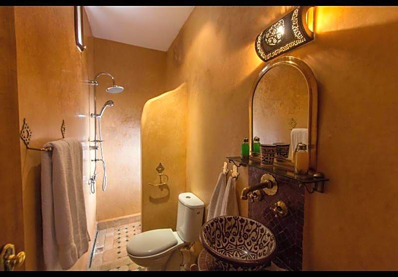 Riad Sanaa Rose