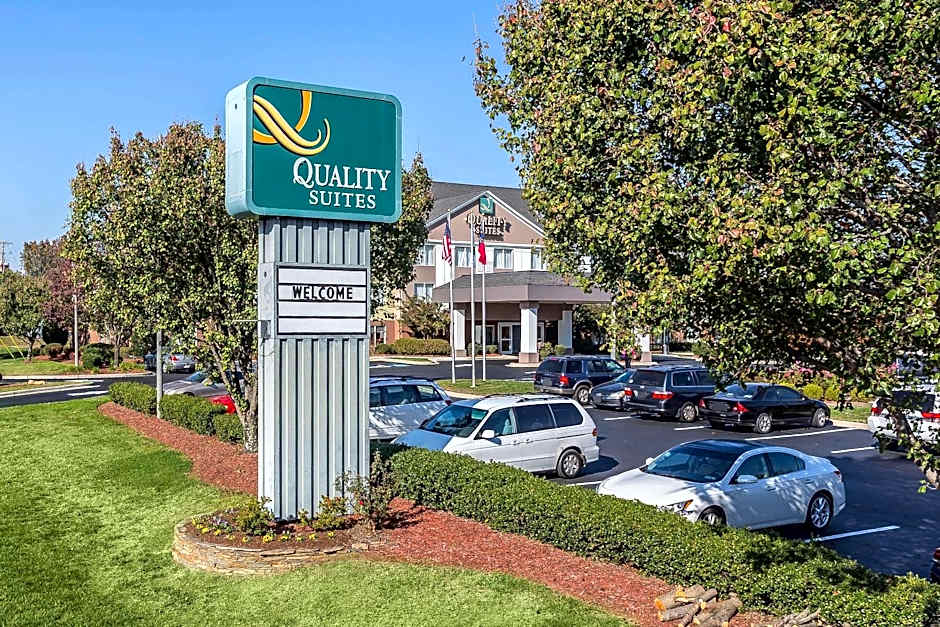 Quality Suites Pineville - Charlotte