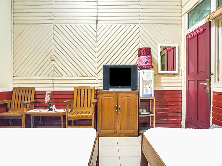 Hotel O Anggrek Daqu Syariah Kapuas