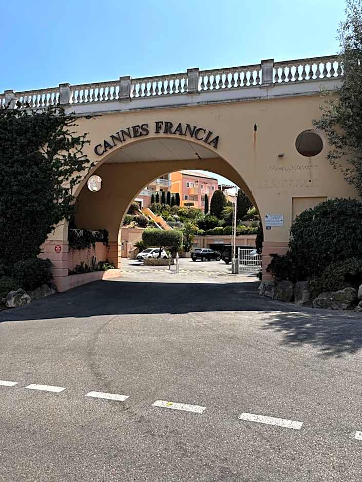 CANNES VILLA FRANCIA